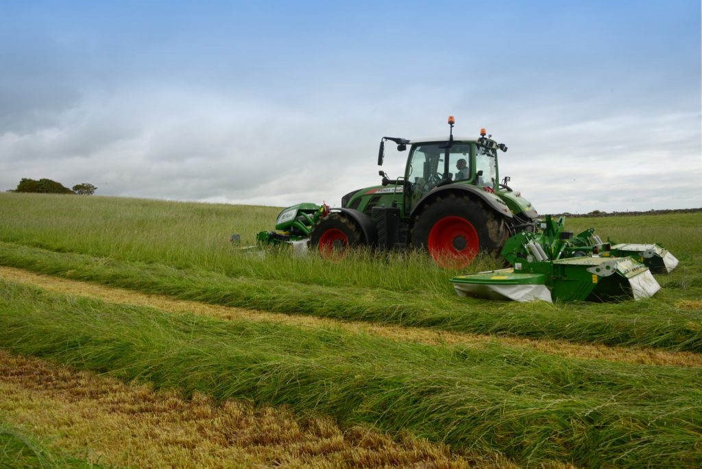 McHale Pro Glide B9000 Side View 01