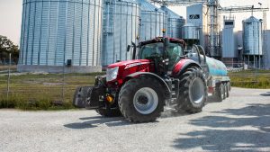 MC_RPF2_X8_Field_SlurryTanker_web