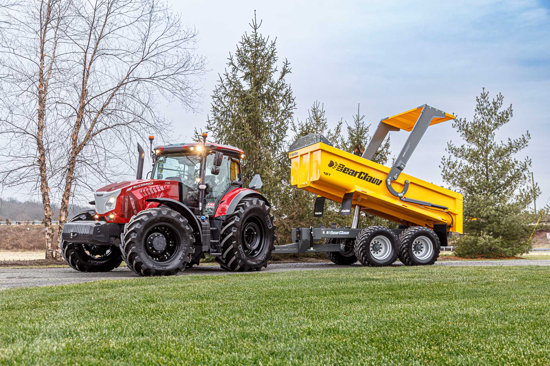 mccormick-x7-with-bearclaw-raised-tailgate
